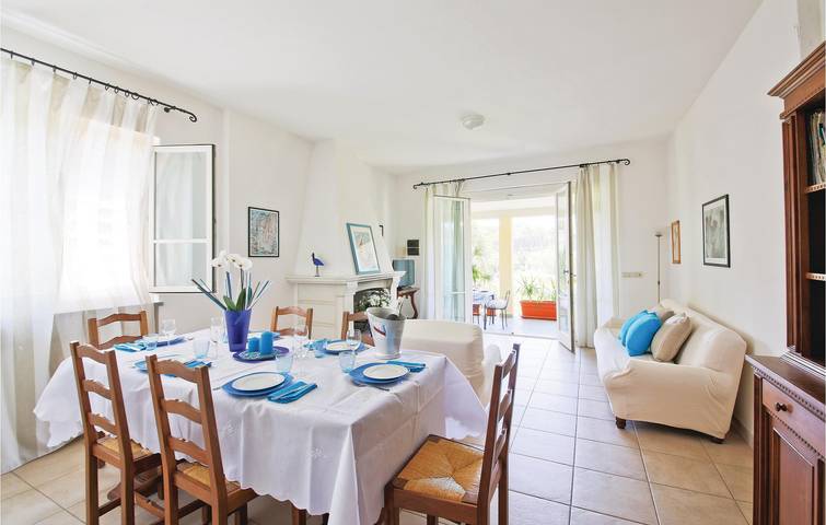 140qm Wohnung + Parkplatz, Garten & Internet, 1,5km zum Strand in Principina A Mare, Grosseto