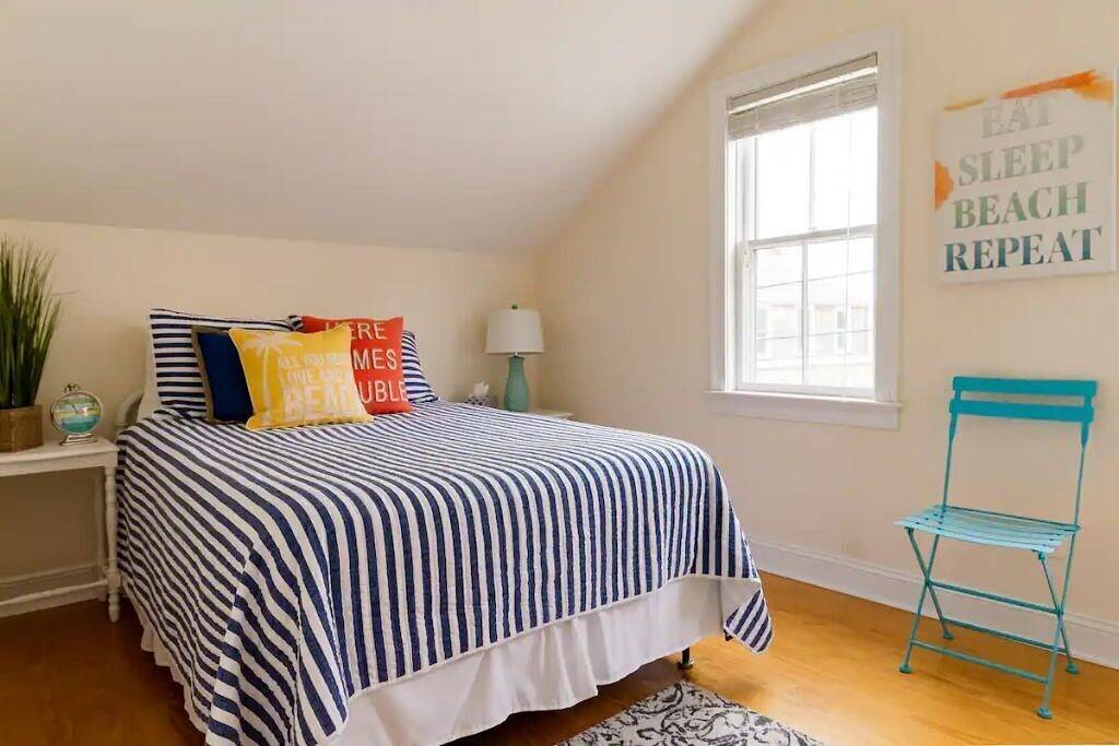 Located close to wedding venues, university, shops and eateries and Newport. in Bristol (RI), Bristol County