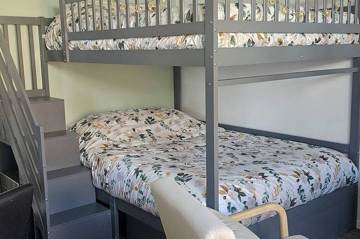 Gîte pour 2 personnes, avec terrasse ainsi que jardin et jacuzzi à Le Girouard - 3