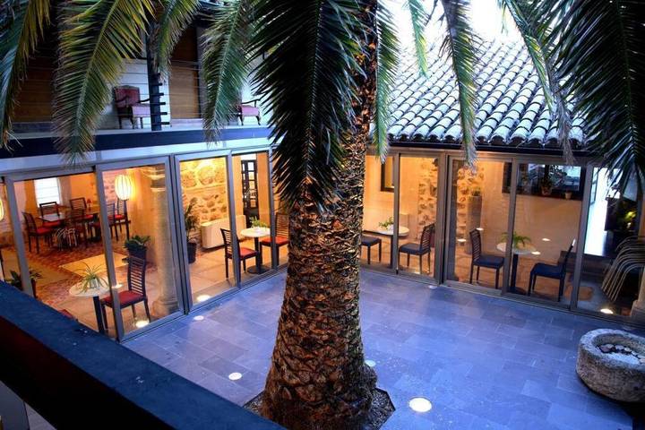 Casa rural para 17 personas, con jardín y piscina, Se admiten mascotas en Totanés