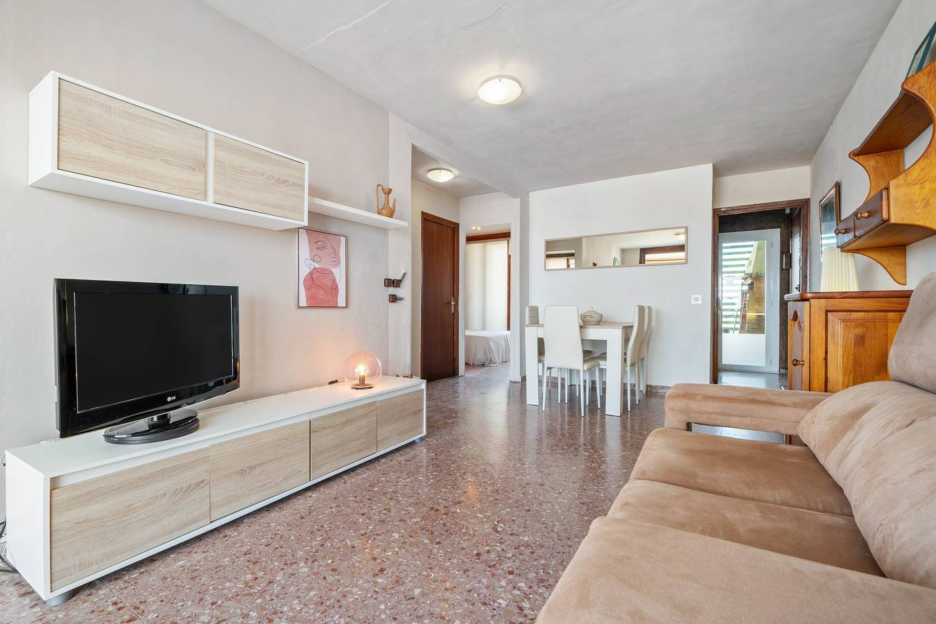 Apartamento entero, Apartamento 'Atico Altafulla' con Terraza Privada y Wi-Fi in Altafulla, Costa Dorada