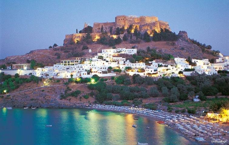 Holiday rental for 2 people, with Terrace and Garden as well as View in Lindos