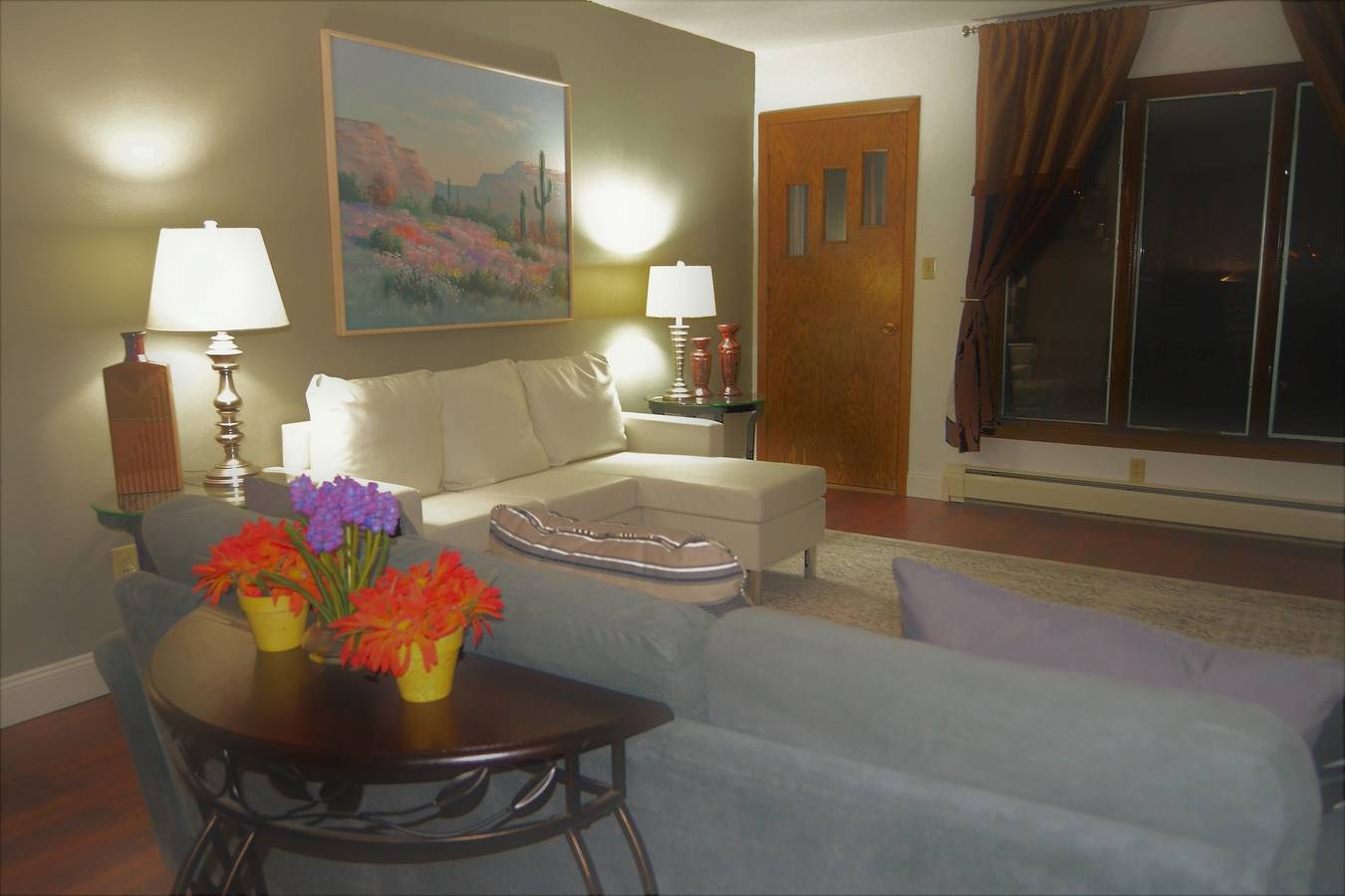 Ganze Wohnung, Arhaus 3 Ruhiger Rückzugsort mit zwei Schlafzimmern in Grand Forks, Grand Forks County