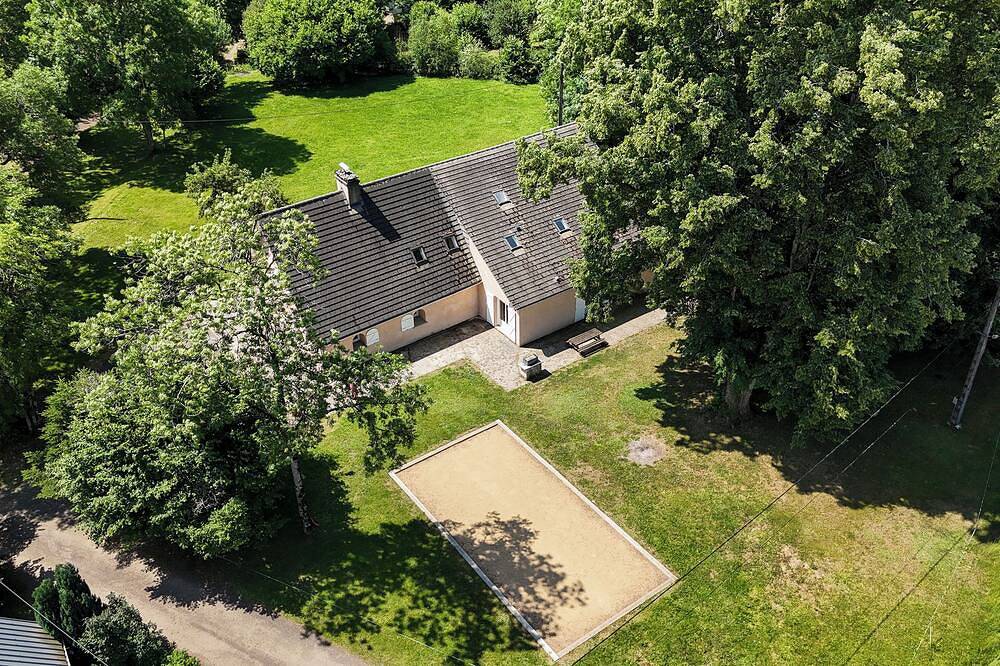 Außergewöhnliche Haus Gruppe komfortabel in Avèze, Zentralmassiv