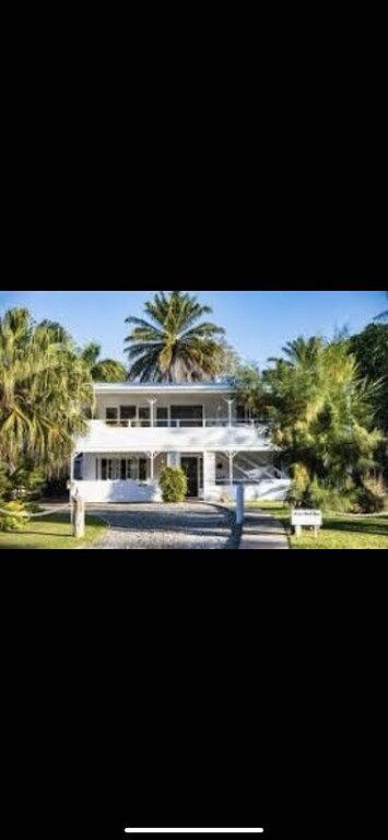 Holiday home for 10 people in Port Douglas