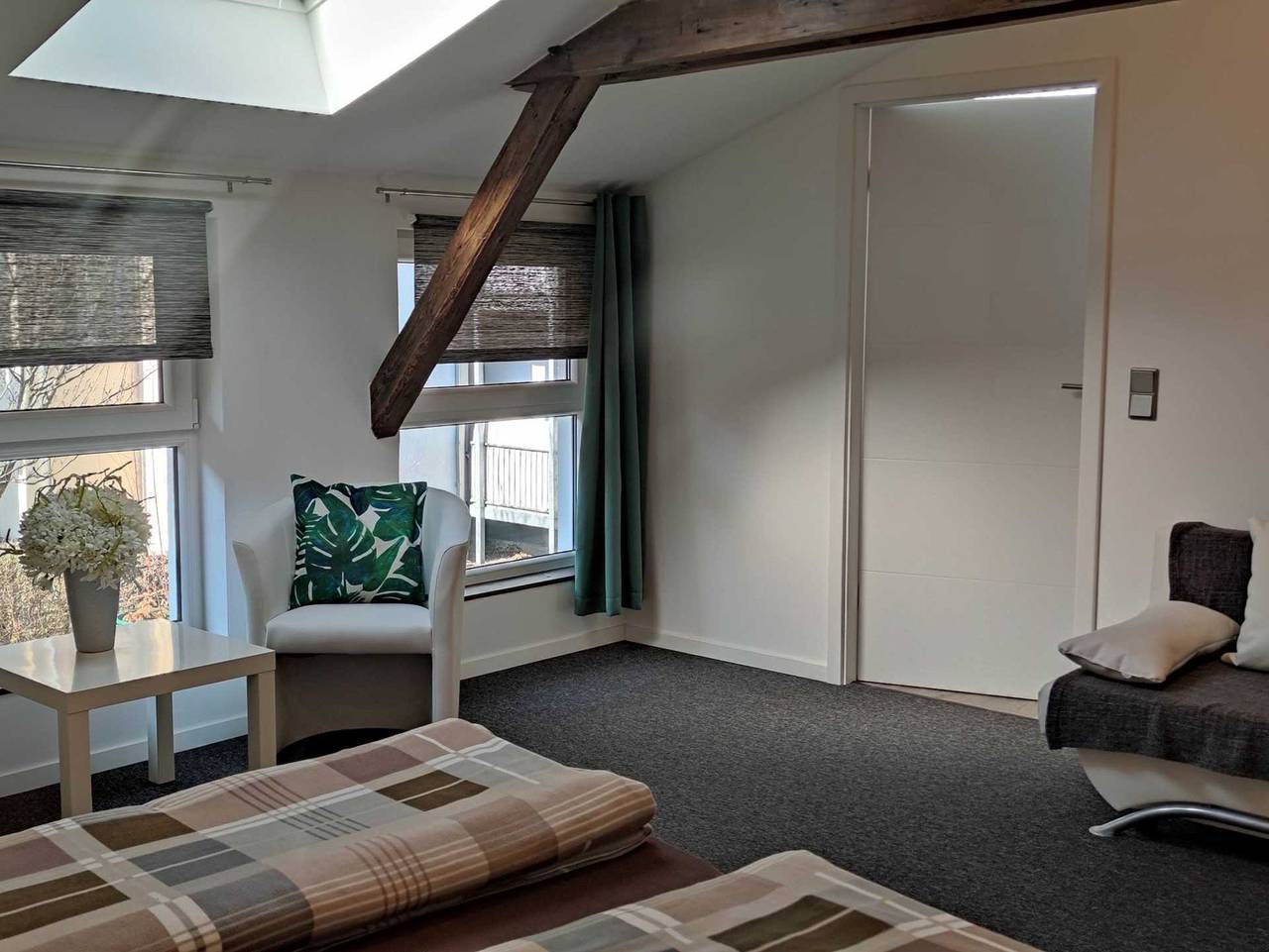 Ganze Ferienwohnung, Ferienwohnung Spatzenfreund - Ferienwohnung Spatzenfreund in Erfurt, Thüringer Kernland