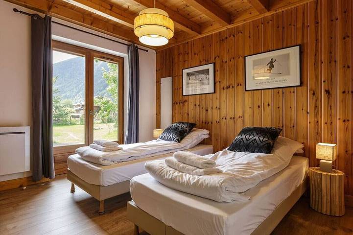 Chalet 4Br Garden | Nature | Views | BBQ | Stove in Chamonix-Mont-Blanc, Bonneville region
