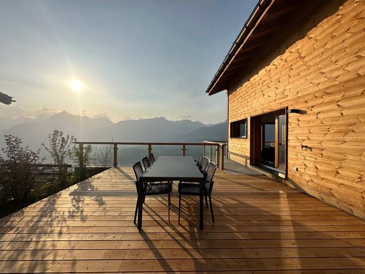 Ferienhaus für 6 Personen, mit Balkon und Terrasse