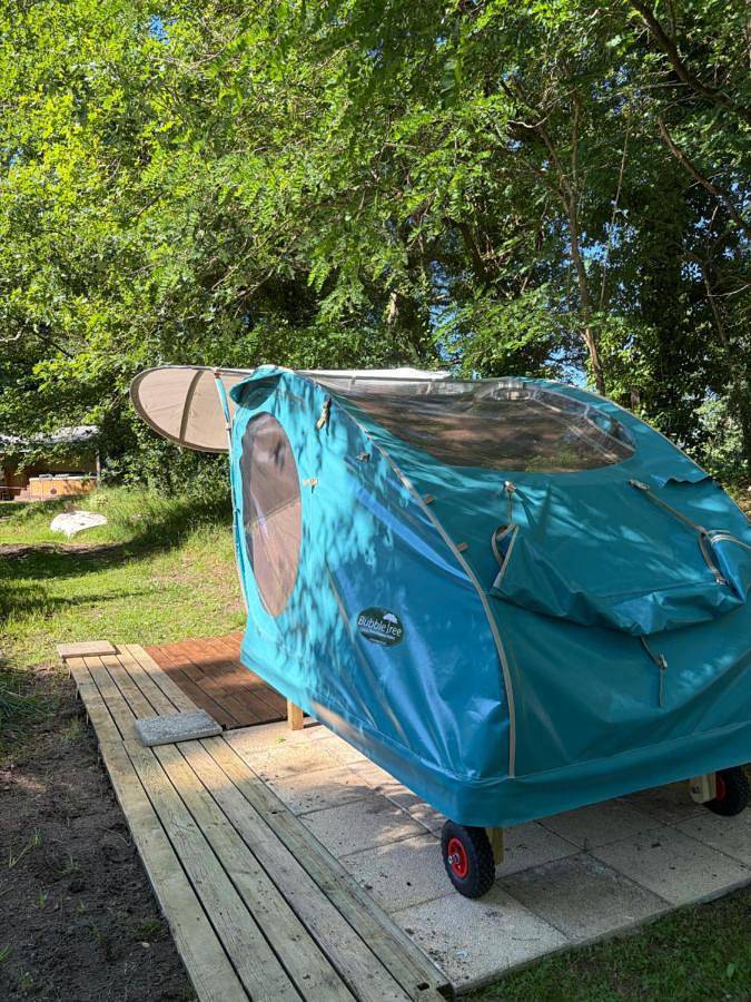 Hôtel pour 2 personnes, avec vue sur le lac et jardin à Étauliers - 4