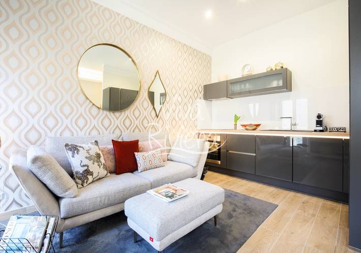 Gîte pour 4 personnes, avec terrasse dans Gare De Cannes - 3