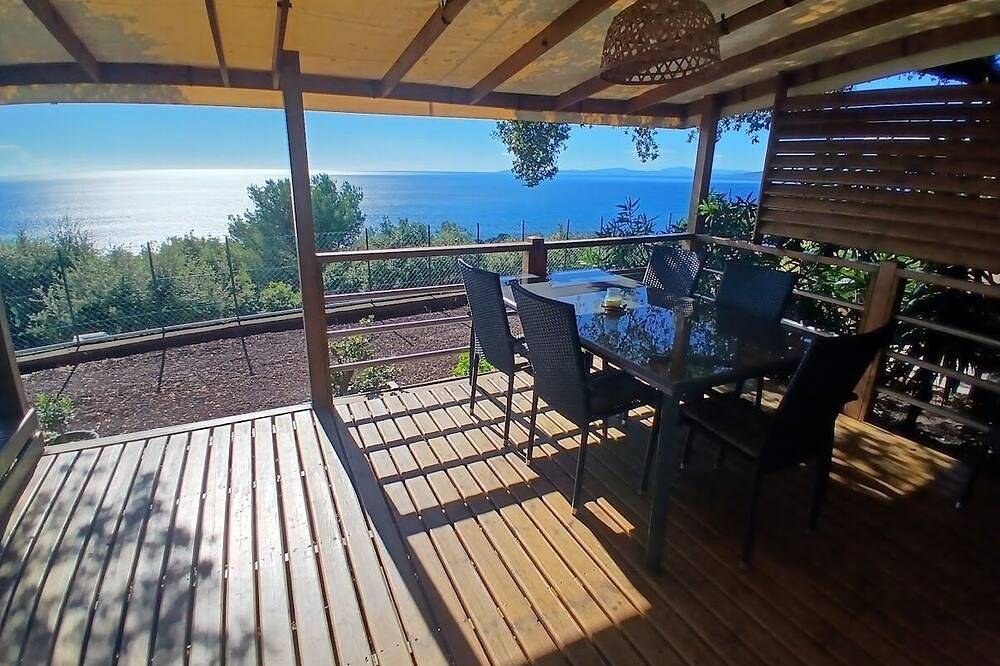 Vue mer exceptionnelle Calme, piscine et nature à 20 min de Cannes in Boulouris, Saint-Raphaël