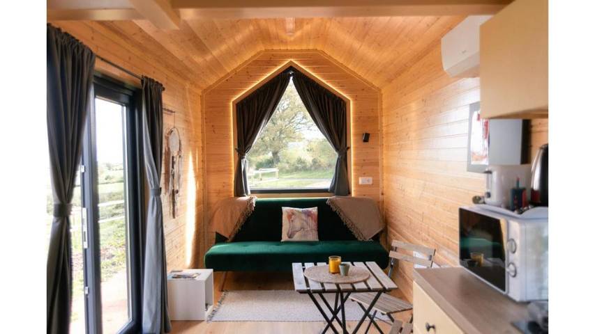 Location de vacances pour 3 personnes, animaux acceptés à Cressanges - 4