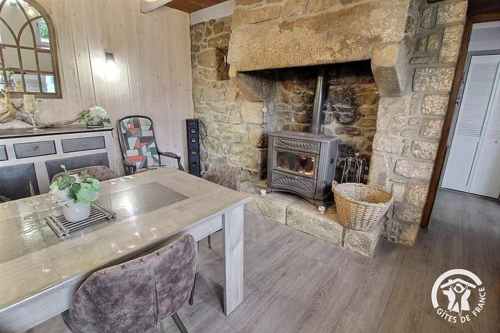 Gîte pour 6 personnes, avec terrasse et jardin à Lanvellec - 4