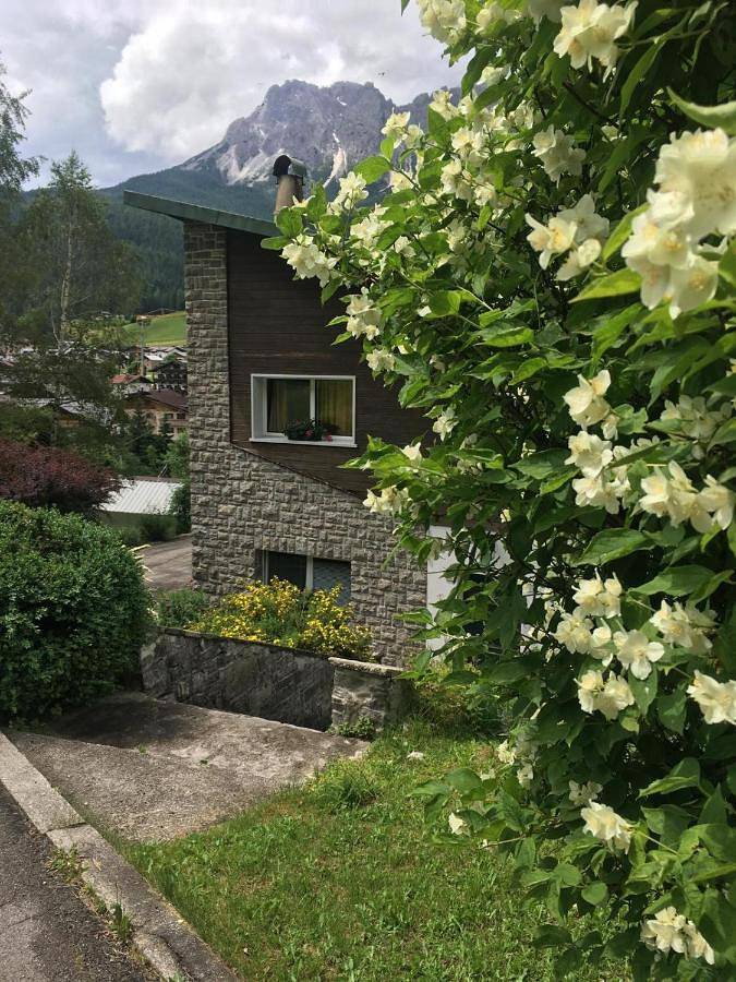 Gîte pour 5 personnes, avec Balcon et Terrasse ainsi que Jardin et Vue dans Padola