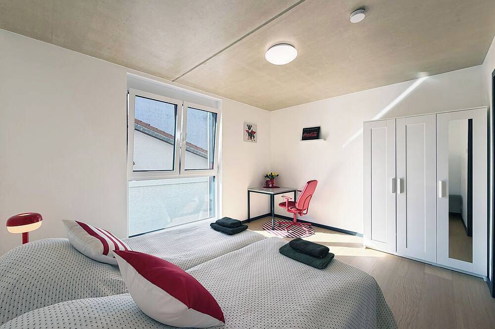 Ganze Wohnung, Bonquartier | Design-Apartment mit Arbeitsplatz/Balkon & Parkplatz in Wachtberg, Rhein-Sieg-Kreis