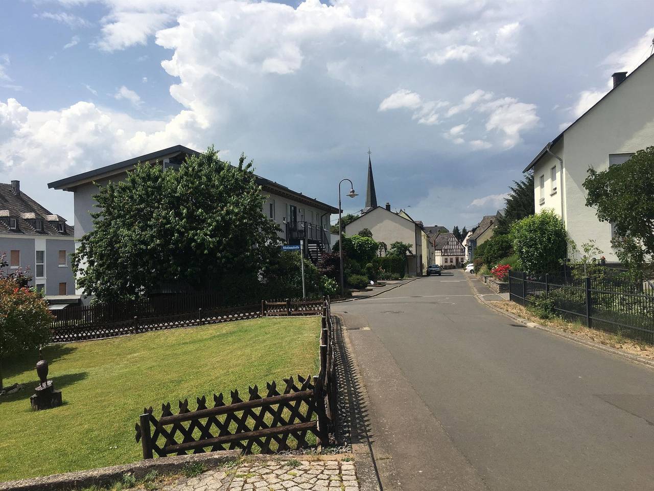 Ganze Ferienwohnung, Hanne's Gästestudios - Studio mit Terrasse in Osann-Monzel, Bernkastel-Kues & Umgebung