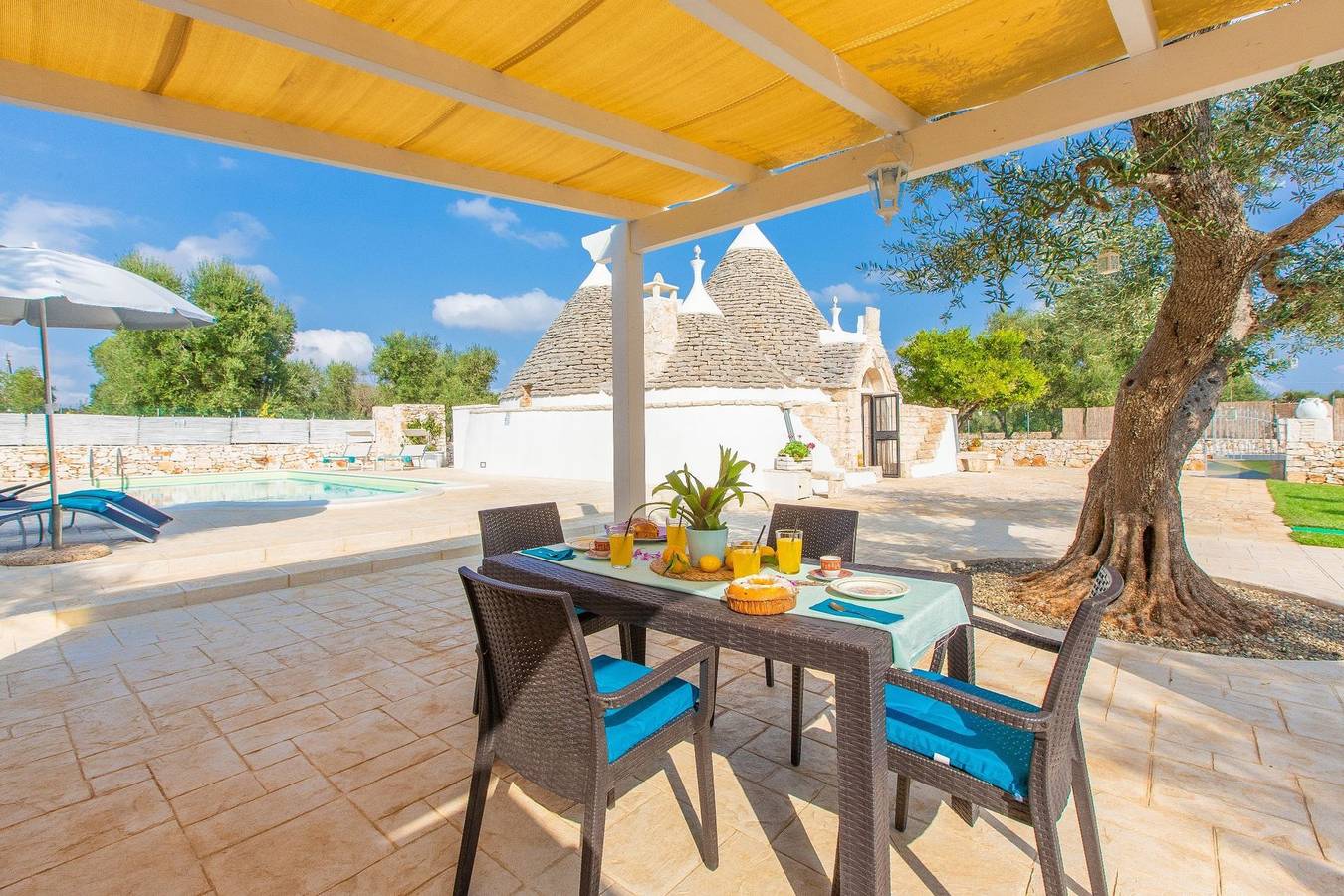 Trullo Del Mandarino in San Michele Salentino, Salento