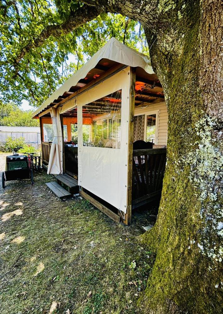 Mobil home pour 6 personnes, avec piscine ainsi que terrasse et jardin à Onesse-Laharie - 2