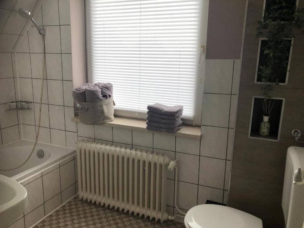 Ganze Wohnung, Apartment „Wohnung mit Fernblick“ mit privatem Garten und Wlan in Jübek, Grünes Binnenland