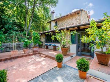 Casa Vacanza per 4 Persone in Pescia, Provincia di Pistoia, Foto 1