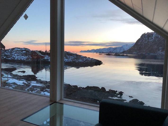 Feriehus for 8 personer, med Balkong og Utsikt i Lofoten