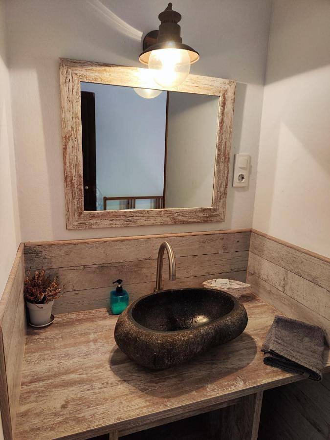 Maison de campagne pour 2 personnes, avec vue ainsi que jardin et piscine dans San Celoni - 3