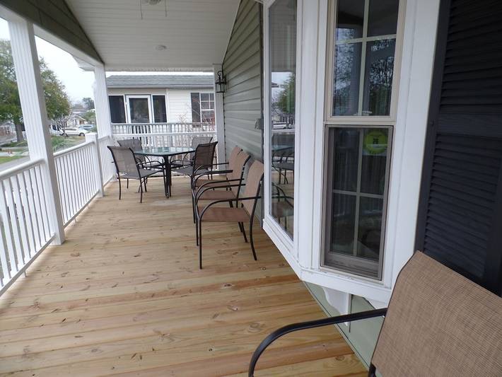 Vacation rental for 10 people, with hot tub and terrace as well as pool in Garden City (SC)