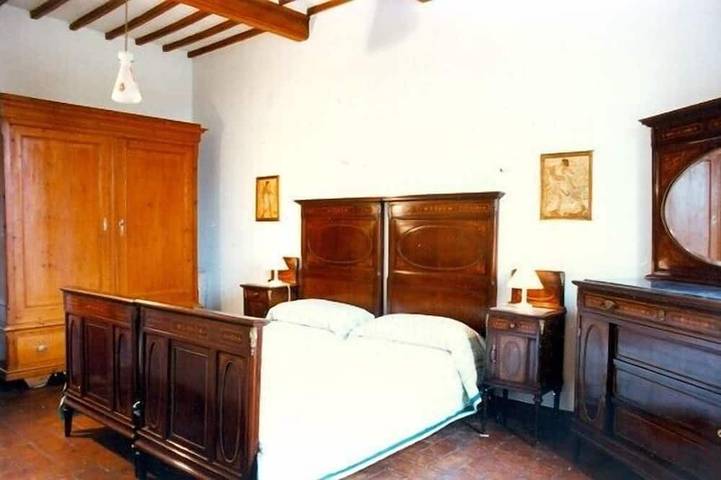 Appartement entier, Appartement typiquement toscan avec terrasse sur le toit, dans un lieu calme in Massa Marittima, Province de Grosseto
