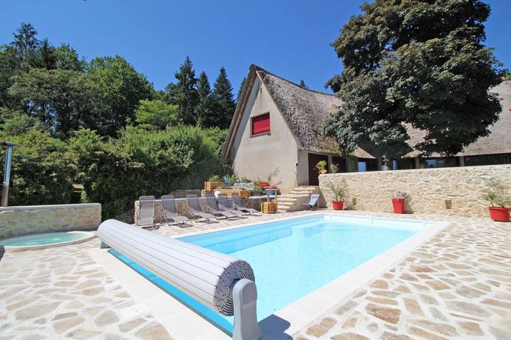 Bed and breakfast para 5 pessoas, com Terraço e Jardim e ainda Piscina and Sauna em França