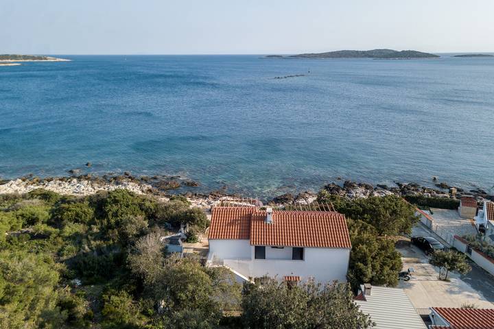 Ferienwohnung für 3 Personen, mit Balkon/Terrasse auf Vis - 4
