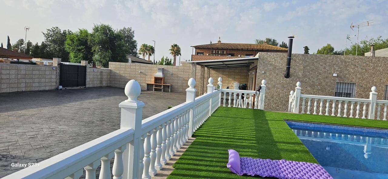 Three-Bedroom Townhouse in Mairena del Alcor, Provincia de Sevilla