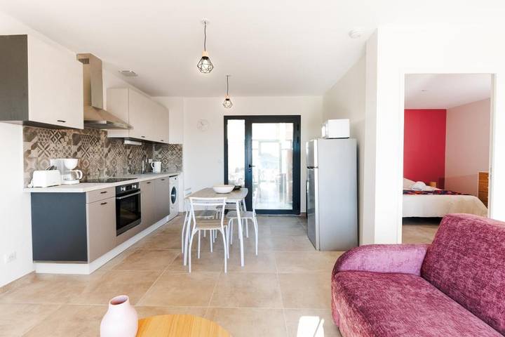 Location de vacances pour 4 personnes, avec jardin ainsi que vue et piscine à Assier - 4