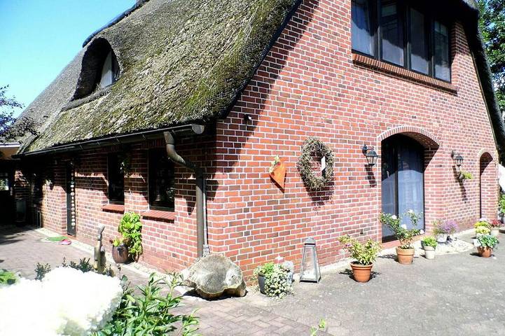 Ferienwohnung für 4 Personen, mit Terrasse und Garten in Wischhafen