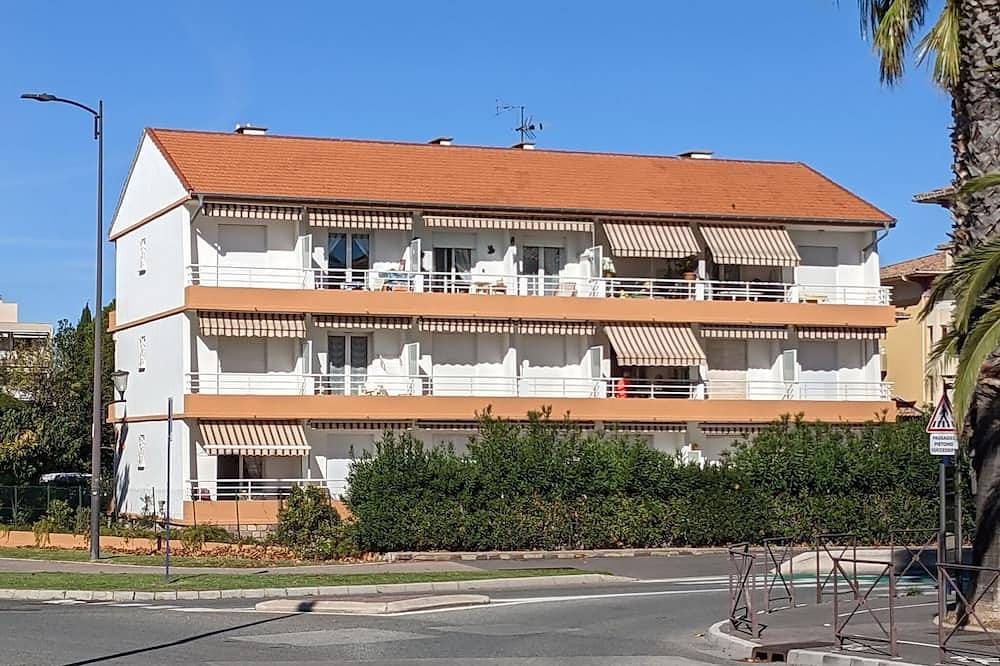 Appartement entier, Appartement 2 pièces, pour 4 personnes à Fréjus plage in Fréjus Plage, Fréjus