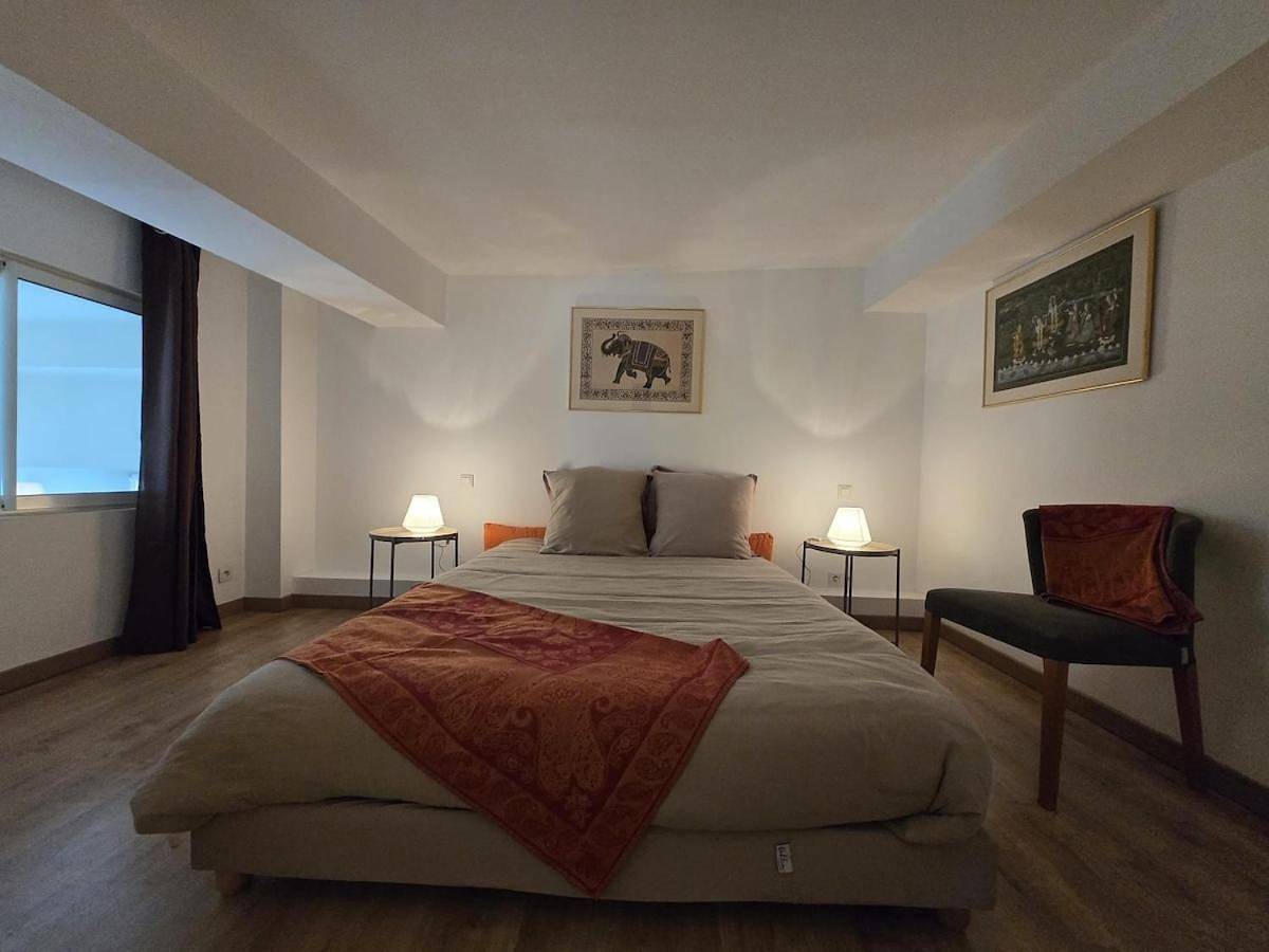 Appartement entier, Monument historique rénové avec goût et jardin in Verneuil-sur-Avre, Région d'Évreux