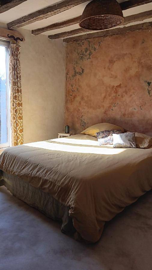 Location de vacances pour 4 personnes, avec terrasse à Saint-Sauveur-en-Puisaye - 3