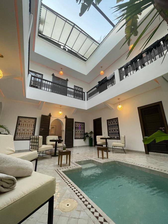 Chambre d’hôte pour 2 personnes, avec piscine et terrasse - 1