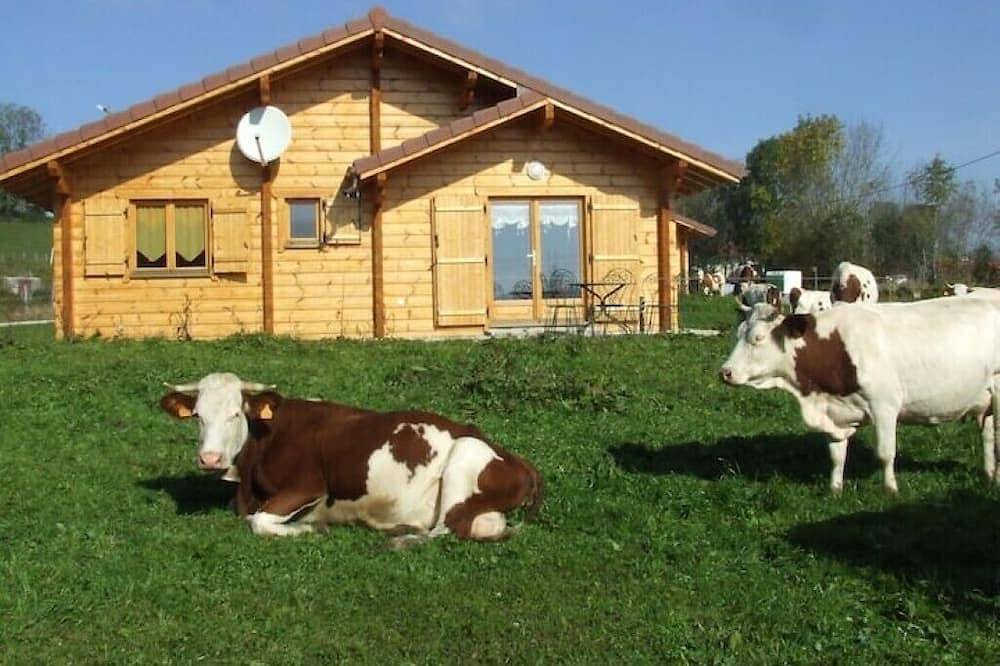 Les Chalets A La Ferme (avec sauna) in Sapois, Jura Francais