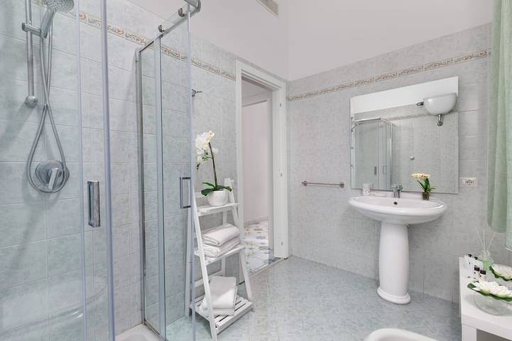Villa Fedora, with private pool, between Sorrento and Amalfi Coast in Sant'Agata sui Due Golfi, Massa Lubrense