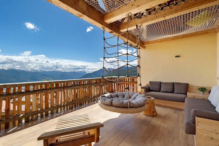 Ferienwohnung für 10 Personen, mit Balkon und Whirlpool sowie Garten und Sauna in Südtirol - 2