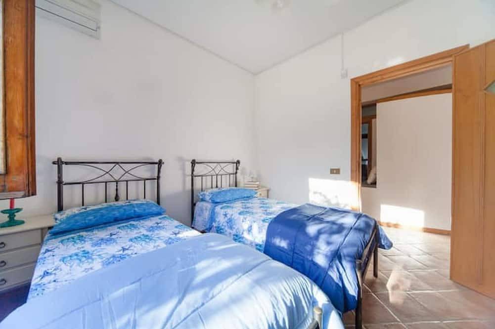 Appartamento intero, Lamberti Apartment in Monte di Procida, Napoli e dintorni