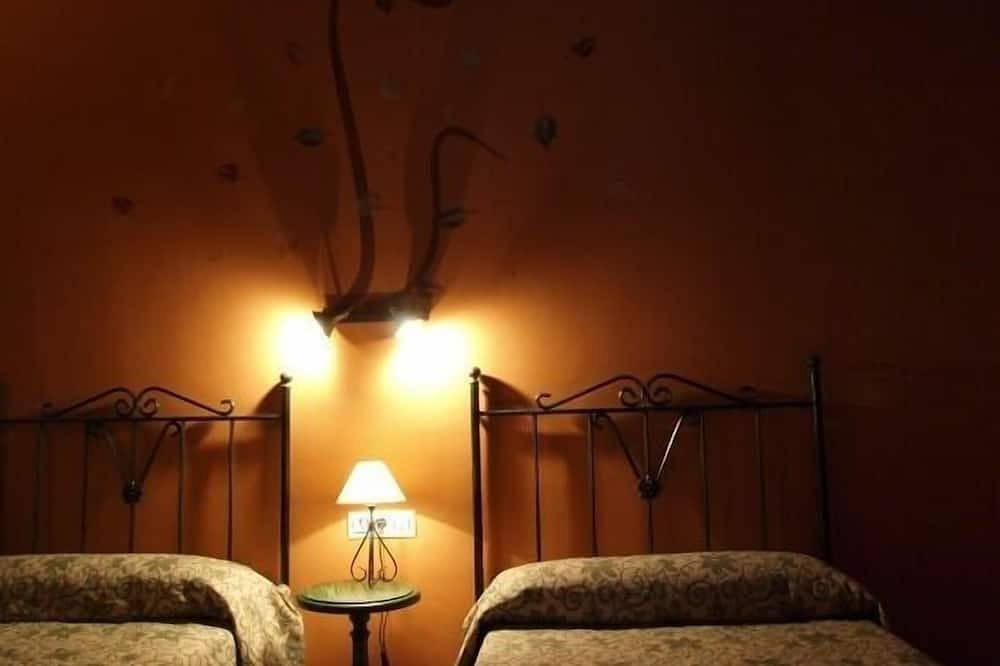Rural apartment Ramajal Rural for 2 people in Horcajo, Pinofranqueado