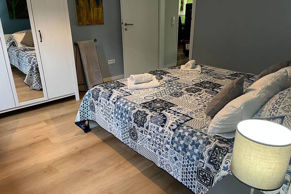 Ganze Wohnung, Gartenblick in Leichlingen, Rheinisch-Bergischer Kreis