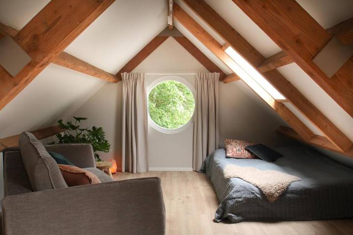 Gîte pour 4 personnes, avec vue et jardin dans Riel (homonymie)