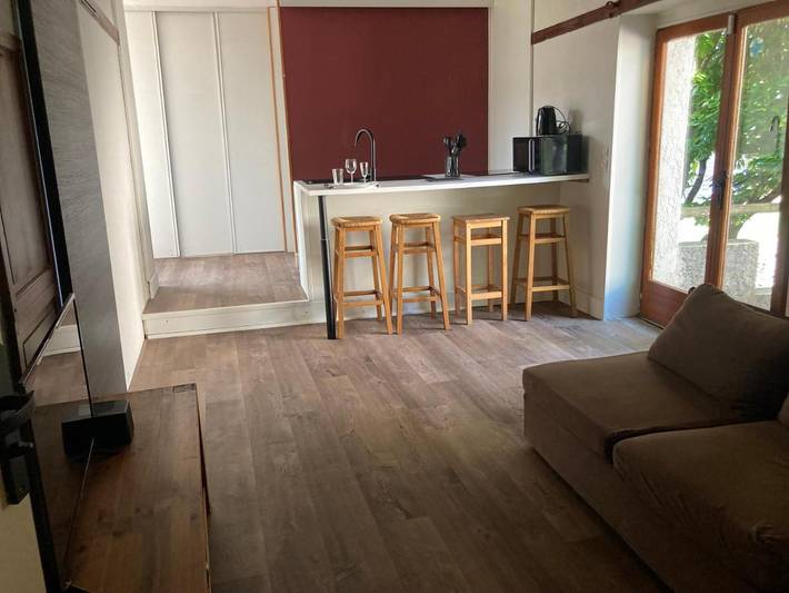 Gîte pour 4 personnes, avec jacuzzi à Brignais - 4