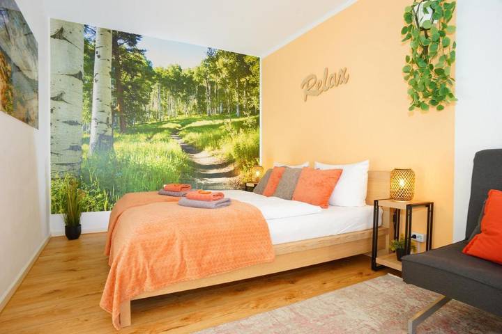 Ferienwohnung für 3 Personen, mit Balkon und Pool sowie Sauna und Ausblick