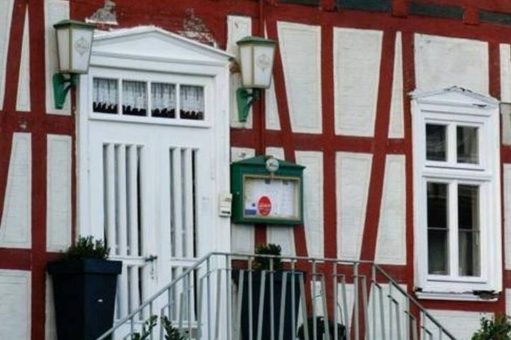 Ganze Wohnung, Gemütliche Doppelzimmer, 15qm mit eigenem Bad in Habichtswald, Landkreis Kassel