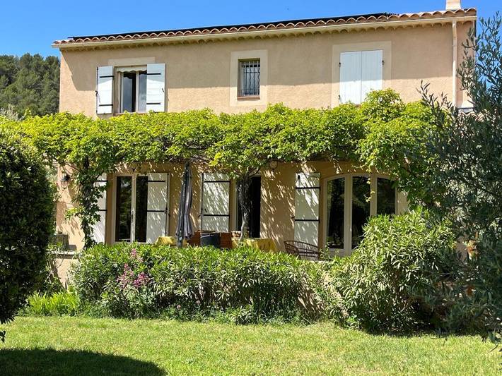 Location de vacances pour 2 personnes, avec piscine ainsi que terrasse et jardin à Mormoiron - 3