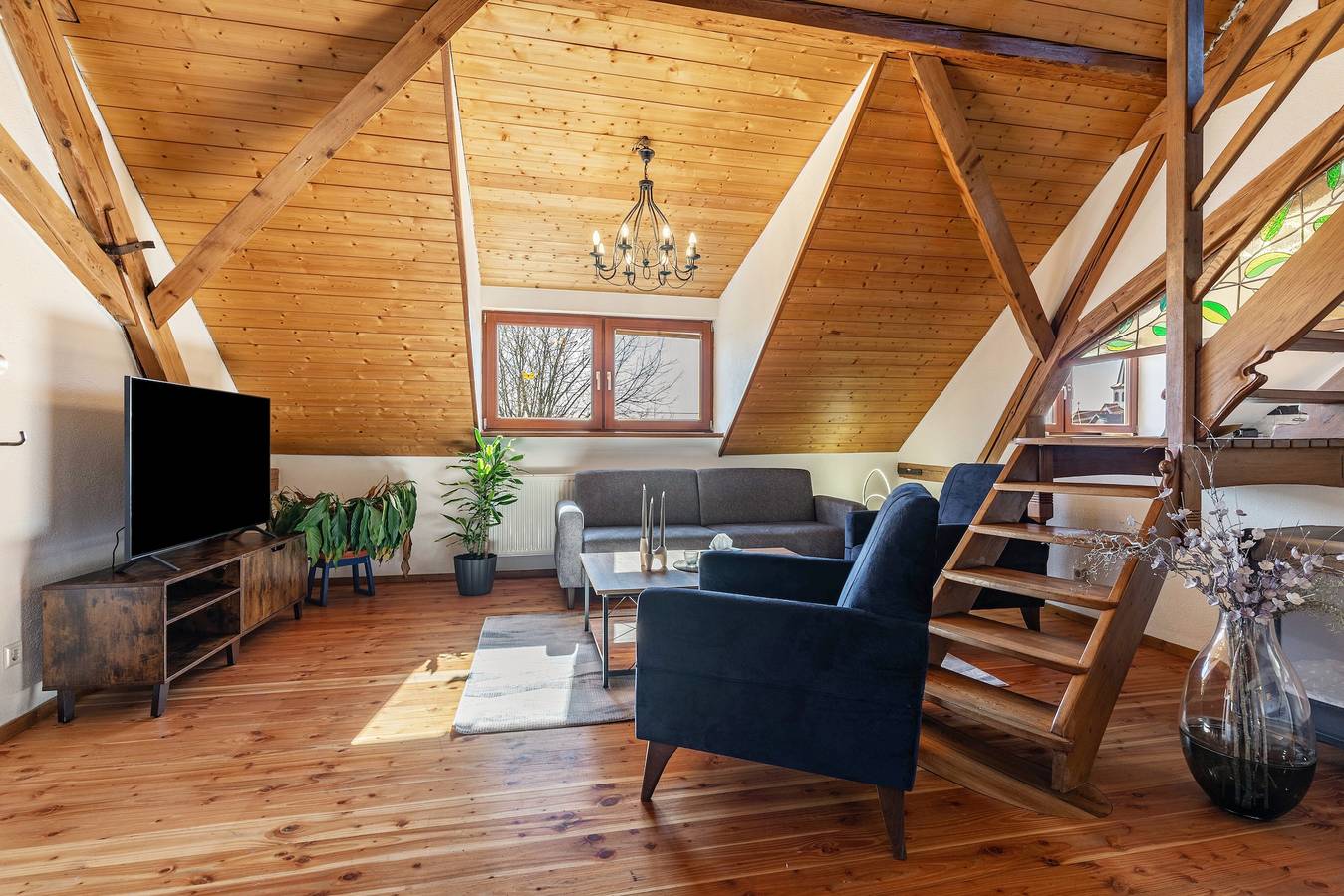 Appartement entier, Appartement '7, 4 Schlafzimmer, Balkon' avec terrasse partagée et Wi-Fi in Europa-Park, Rheinhausen