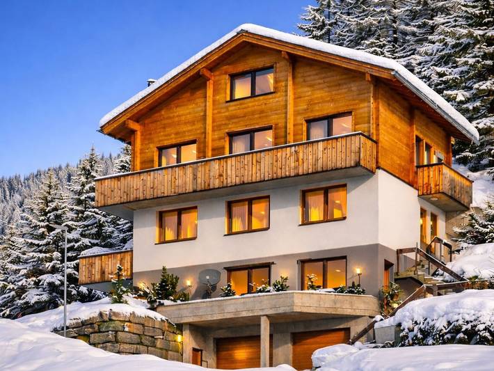 Hütte für 5 Personen, mit Balkon und Terrasse in Arosa